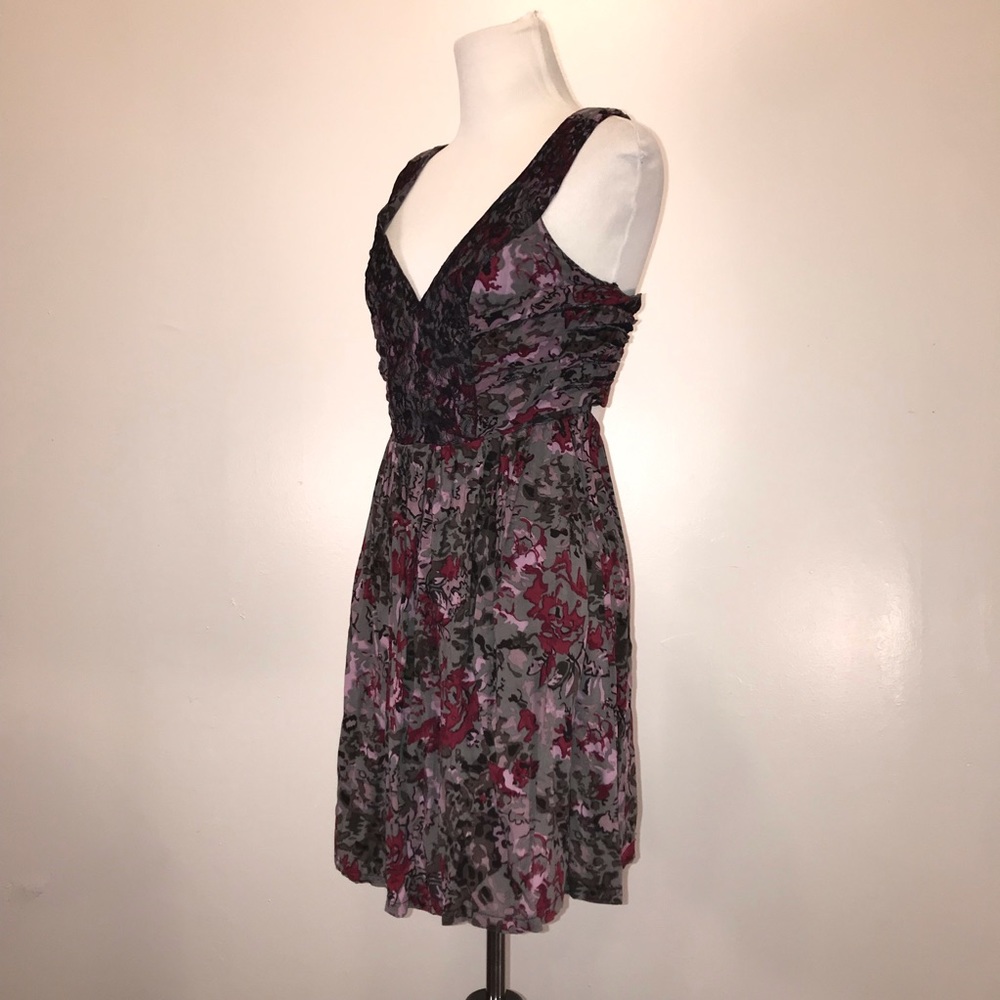 Wallflower Vintage Floral Print Dress with Lace - Picture 3 of 7